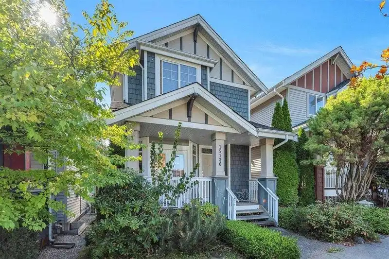 15130 62 AVENUE - photo 1 of 29
