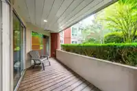 106 1240 QUAYSIDE DRIVE - thumbnail 20