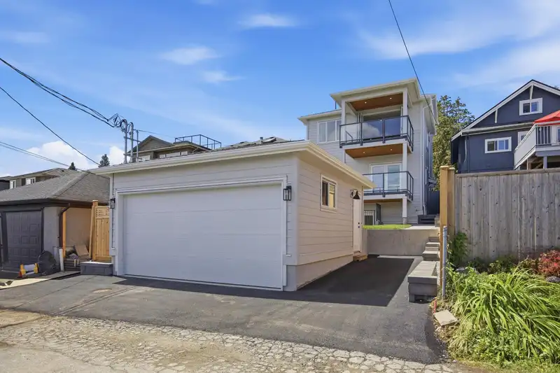 40 SEA AVENUE - photo 4 of 40