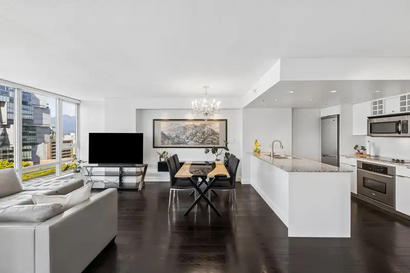 PH2605 788 HAMILTON STREET - photo 3 of 18