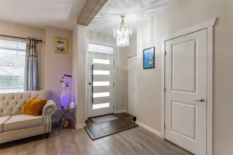 5653 148A STREET - photo 3 of 25