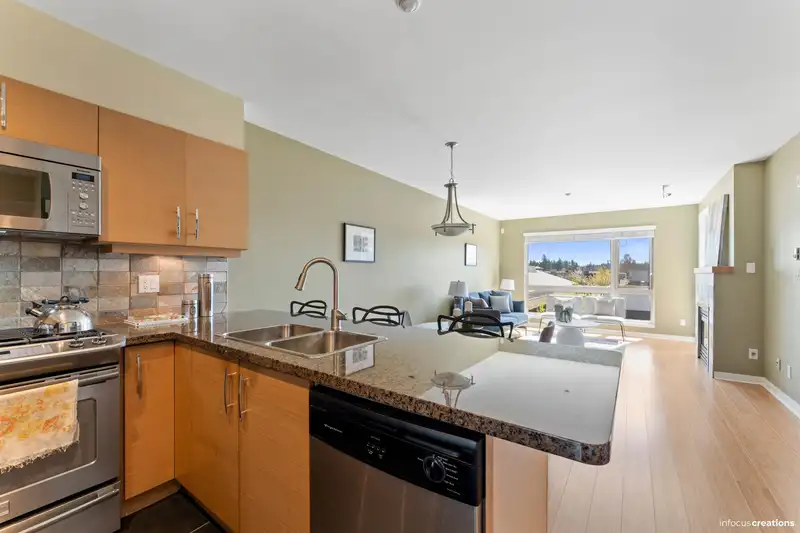 209 1315 56 STREET - photo 4 of 31
