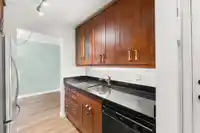 323 8511 ACKROYD ROAD - thumbnail 14