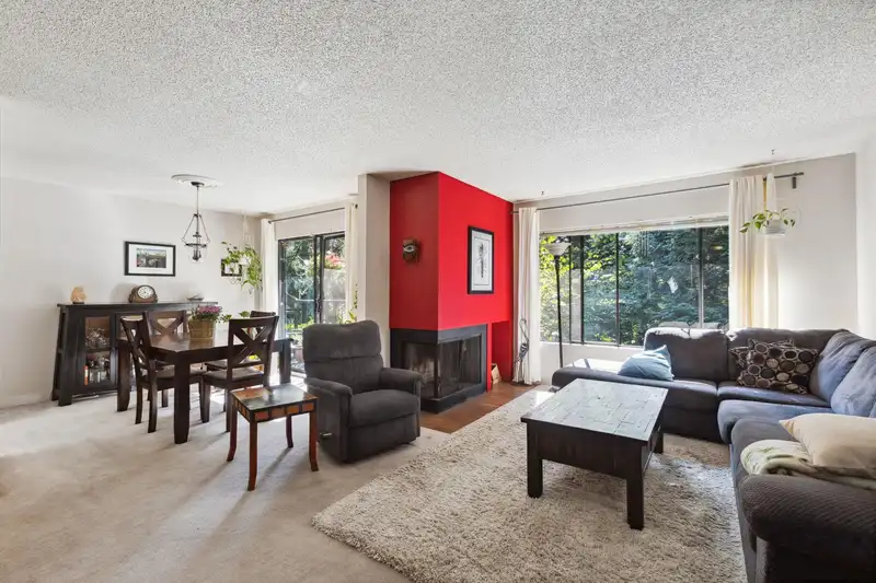 3394 WILLIAM AVENUE - photo 2 of 22