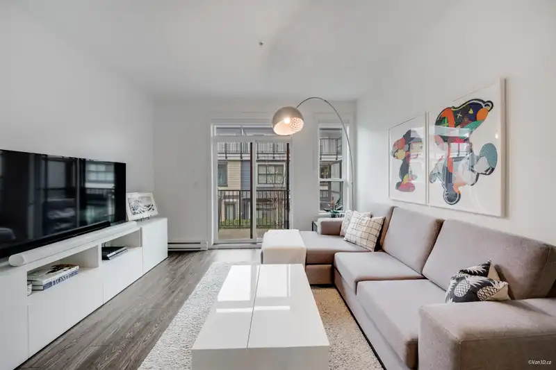 27 7039 MACPHERSON AVENUE - photo 1 of 28
