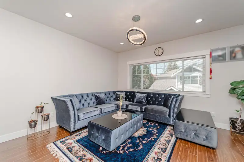 30 30748 CARDINAL AVENUE - photo 3 of 40