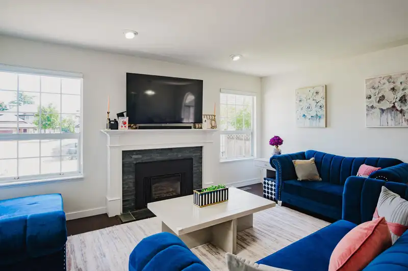 5655 187 STREET - photo 4 of 40