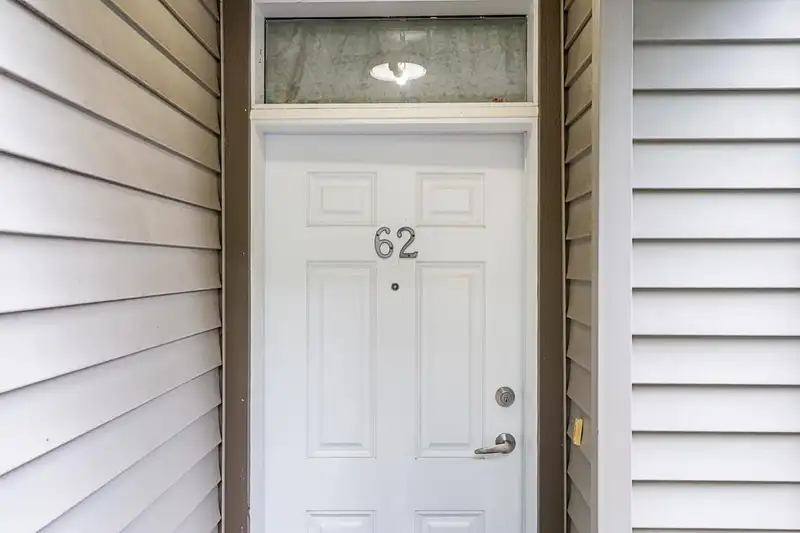 62 15353 100 AVENUE - photo 2 of 23