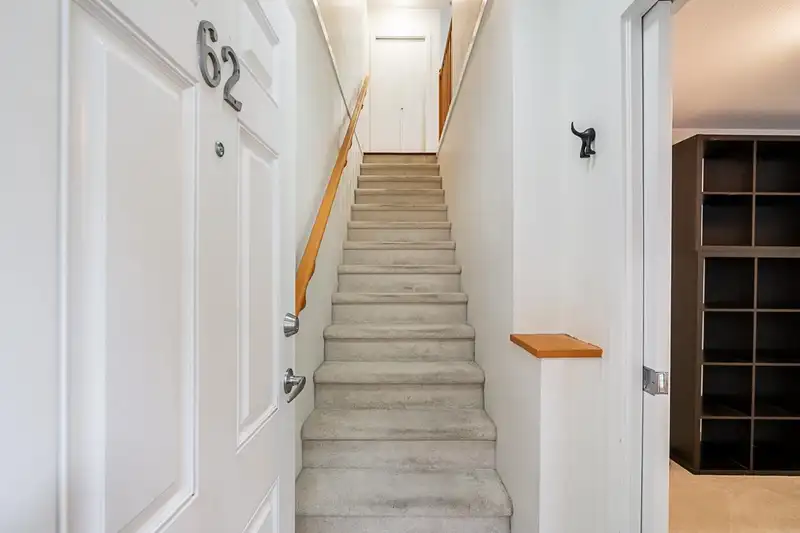 62 15353 100 AVENUE - photo 3 of 23