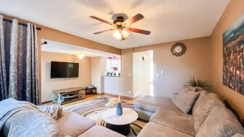 35 9348 128 STREET - photo 1 of 29