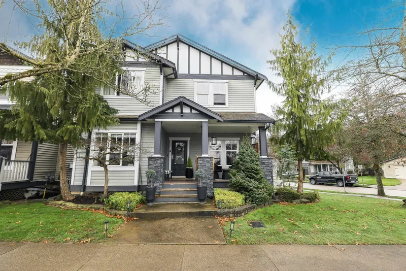 36210 AUGUSTON PARKWAY - photo 1 of 25