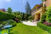 4239 PINE CRESCENT - thumbnail 29