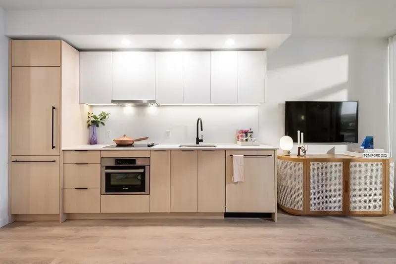 503 13738 CENTRAL AVENUE - photo 4 of 8