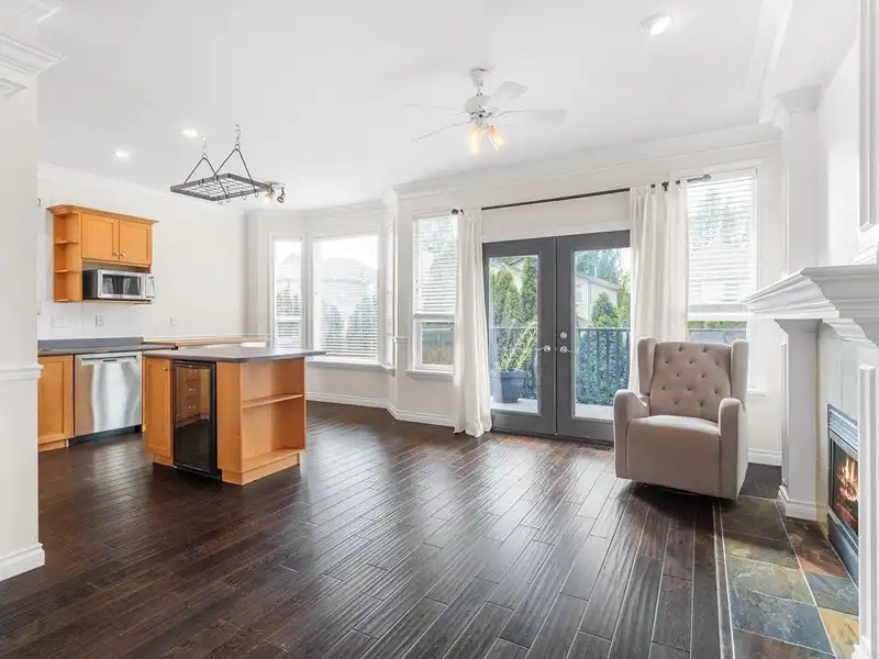75 8888 216 STREET - photo 2 of 30