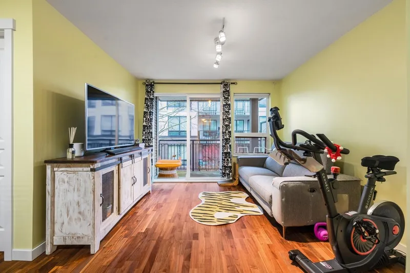 330 9500 ODLIN ROAD - photo 2 of 23