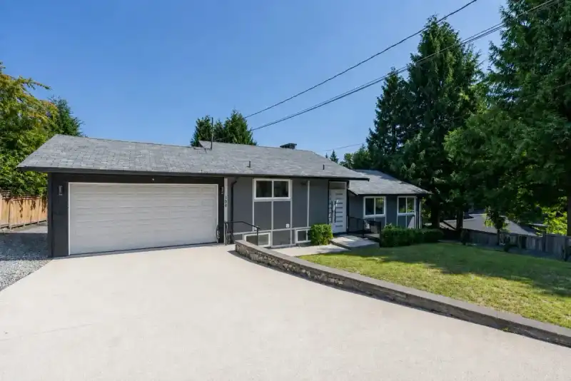 104 BONNYMUIR DRIVE - photo 1 of 40