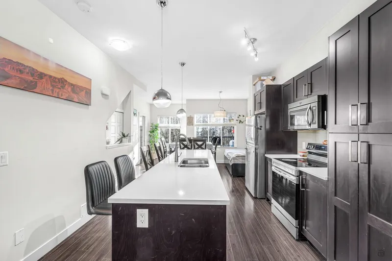 41 13864 HYLAND ROAD - photo 1 of 22