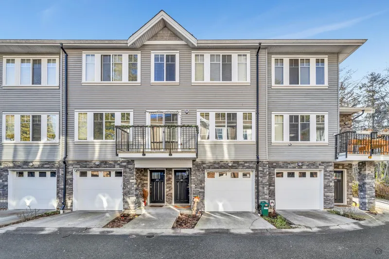 41 13864 HYLAND ROAD - photo 4 of 22