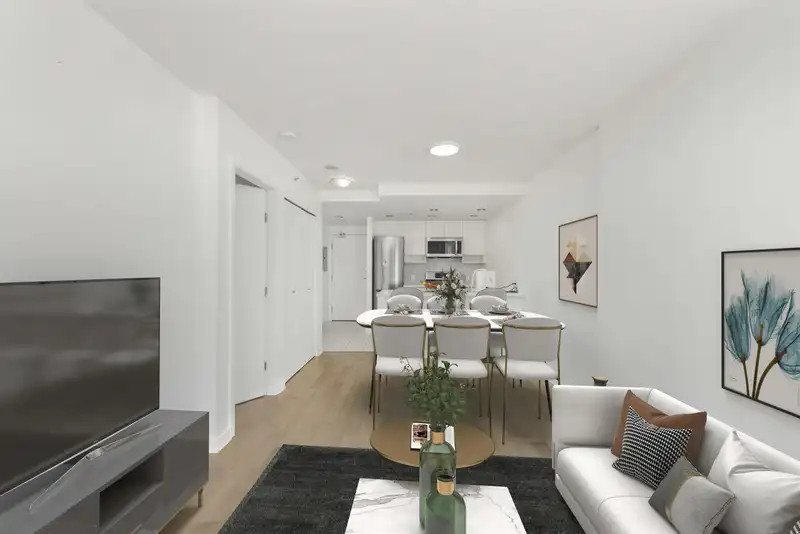1603 939 EXPO BOULEVARD - photo 3 of 24