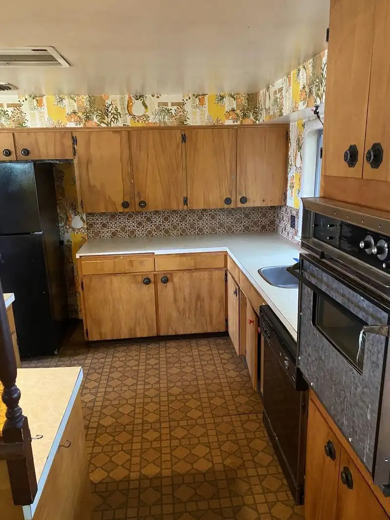 7554 WRIGHT STREET - photo 2 of 8