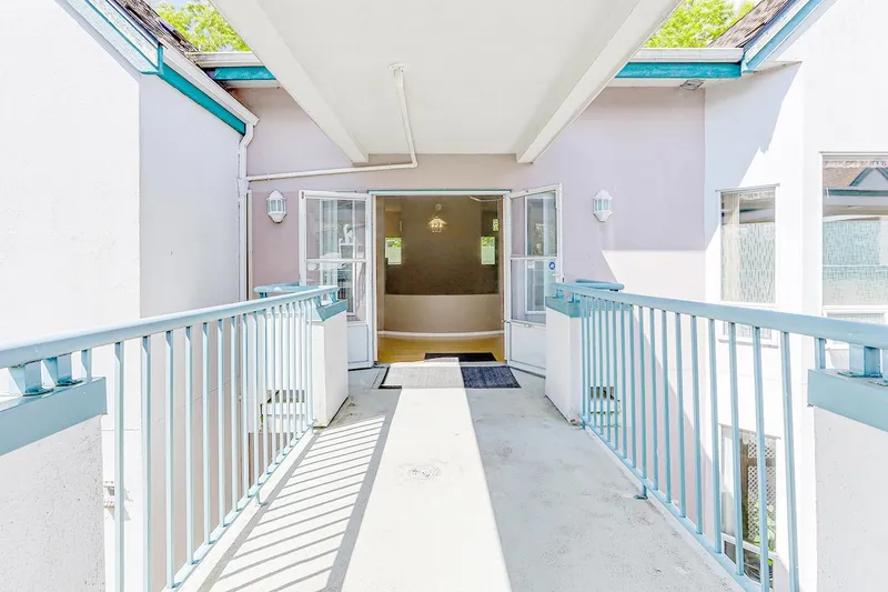 303 7500 ABERCROMBIE DRIVE - photo 2 of 25