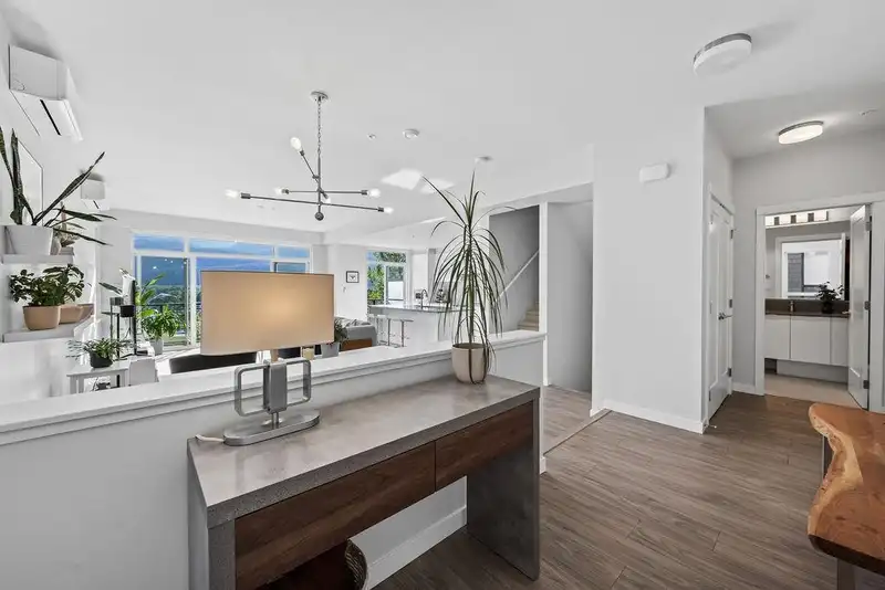 41249 HIGHLINE PLACE - photo 4 of 40