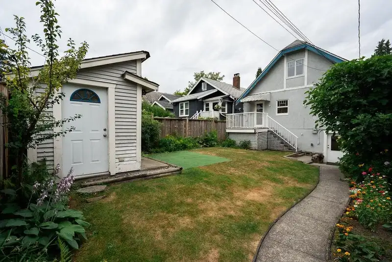 3820 W 16TH AVENUE - photo 3 of 25