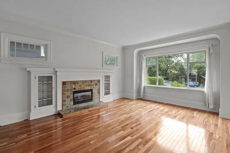 3820 W 16TH AVENUE - photo 4 of 25