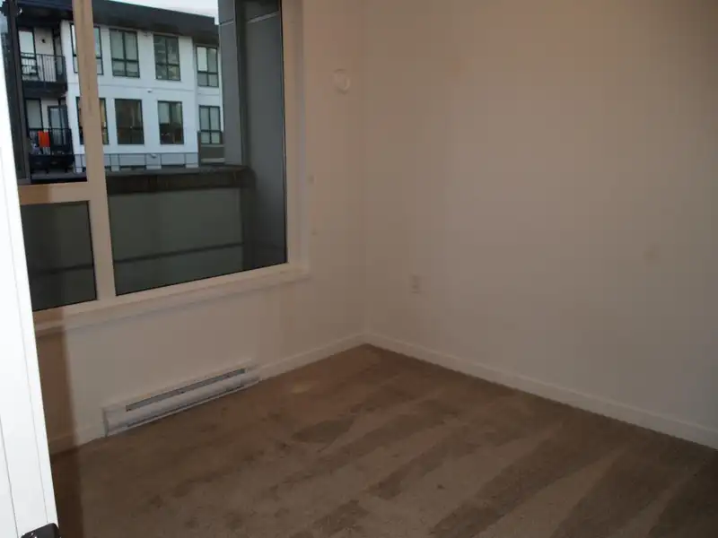 504 621 REGAN AVENUE - photo 2 of 16