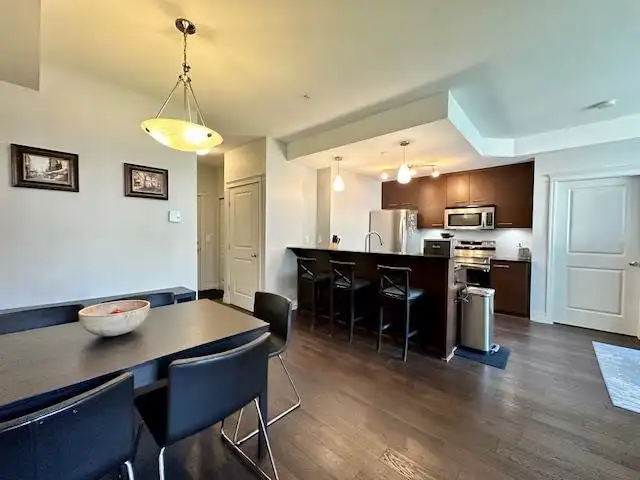 301 2343 ATKINS AVENUE - photo 4 of 30