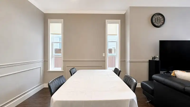 11839 DUNFORD ROAD - photo 3 of 37