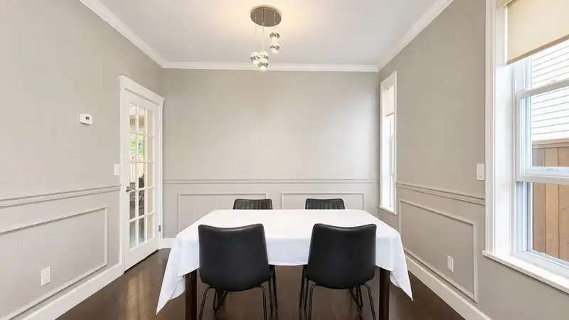 11839 DUNFORD ROAD - photo 4 of 37