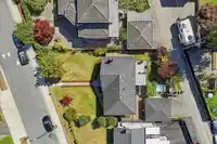 6876 HYCREST DRIVE - thumbnail 34