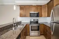 305 8183 121A STREET - thumbnail 18