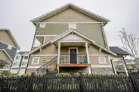 8 7374 194A STREET - thumbnail 3