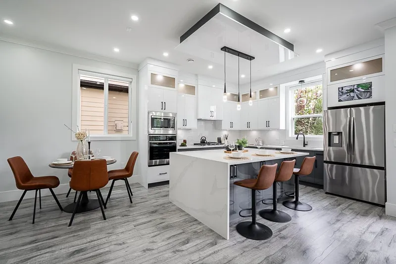 7518 205A STREET - photo 3 of 25