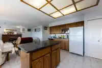 557 TEMPE CRESCENT - thumbnail 11