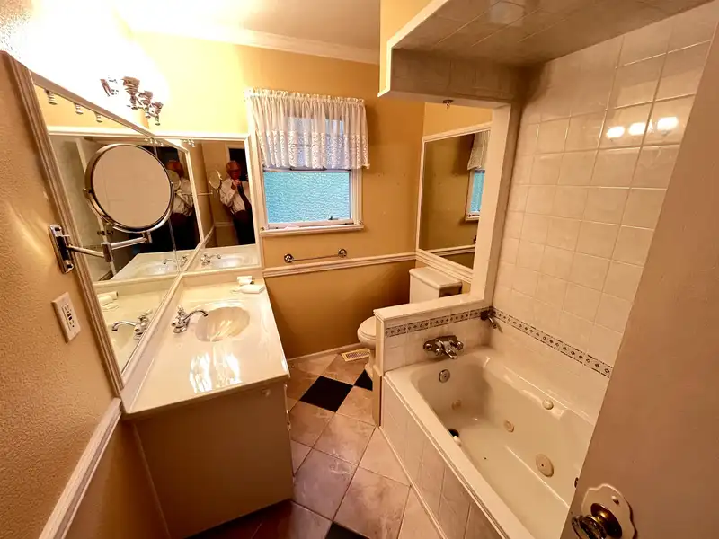 4280 COLDFALL ROAD - photo 4 of 10