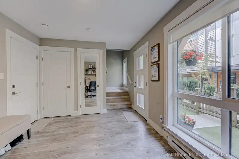 192 16488 64 AVENUE - photo 3 of 26
