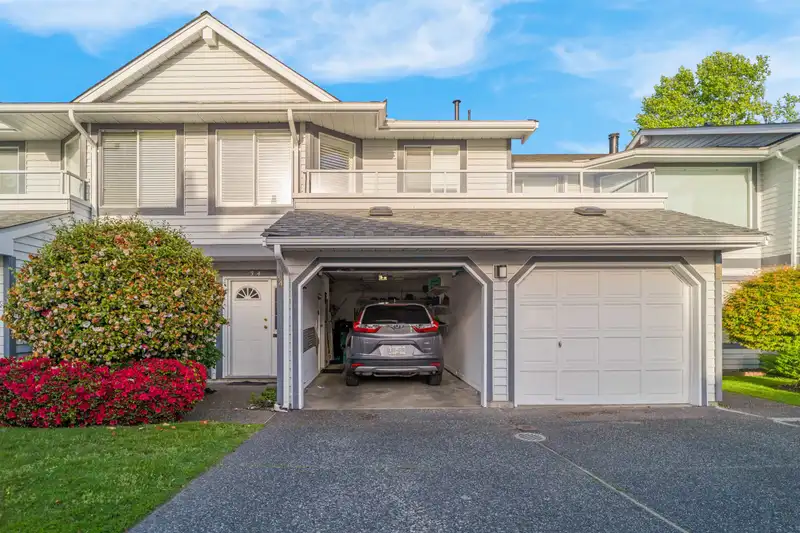 34 9265 122 STREET - photo 2 of 27