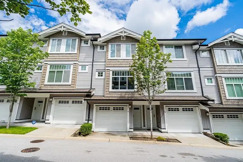 51 14356 63A AVENUE - photo 3 of 31