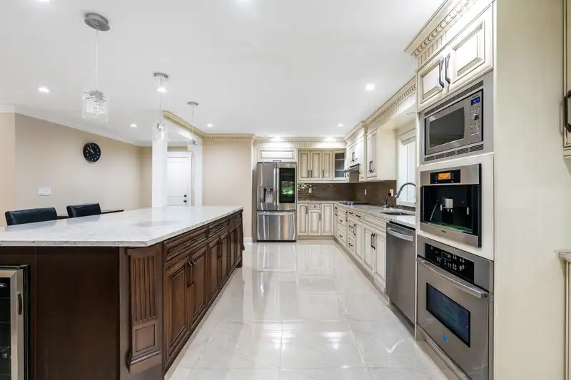 5420 ELWYN DRIVE - photo 4 of 37