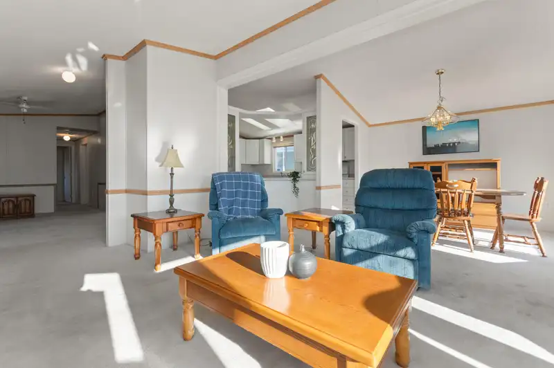 8 45918 KNIGHT ROAD - photo 4 of 37