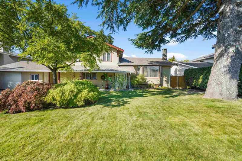 4967 59 STREET - photo 1 of 25