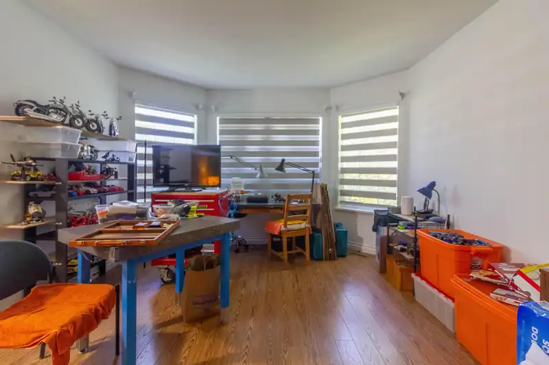 1524 KIMBERLEY STREET - photo 4 of 24