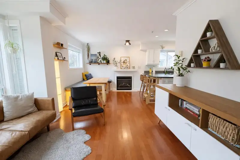 6 1233 MAIN STREET - photo 4 of 34