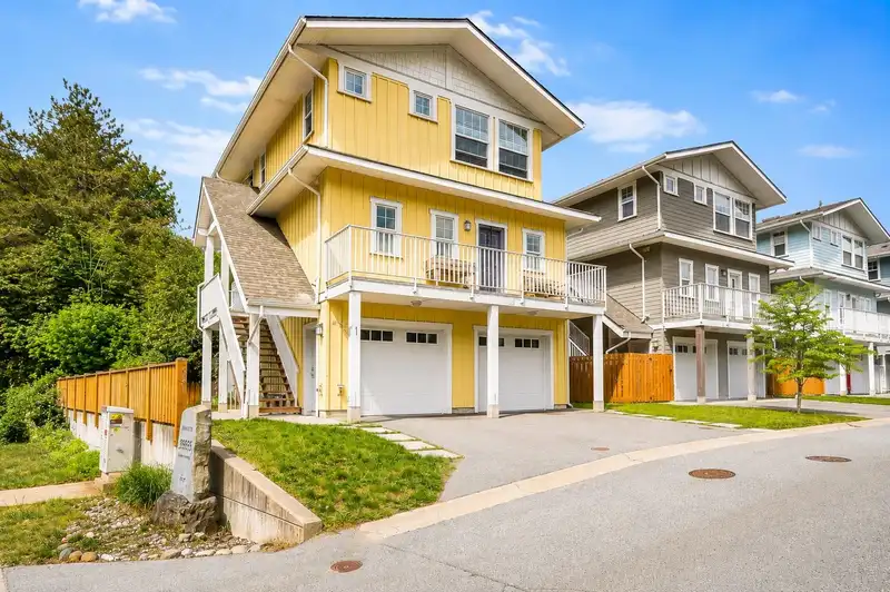 1 39885 GOVERNMENT ROAD - photo 1 of 31