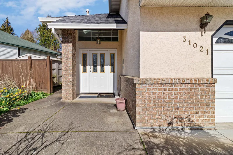 31021 CREEKSIDE DRIVE - photo 4 of 25