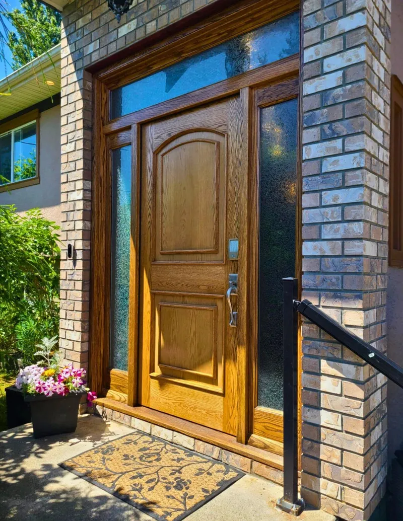 11113 81 AVENUE - photo 4 of 25