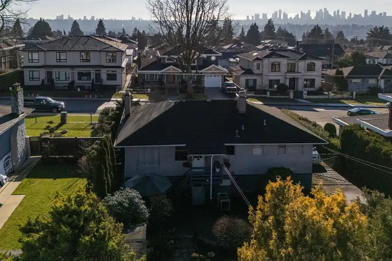 6545 CHARLES STREET - photo 2 of 30